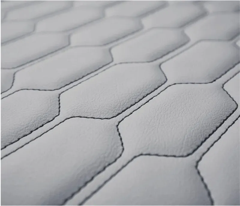 Slide: The Image of Four Winns HD2 2026 - 2