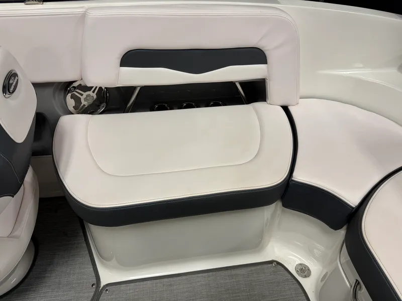 Slide: The Image of Chaparral 246 2019 - 21