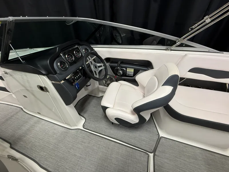 Slide: The Image of Chaparral 246 2019 - 42