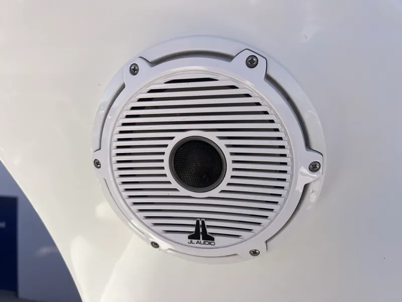 Slide: The Image of Sea Ray 320 Sundancer 2006 - 22