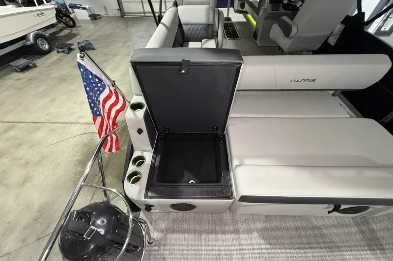 Slide: The Image of Harris Cruiser 250 2026 - 14