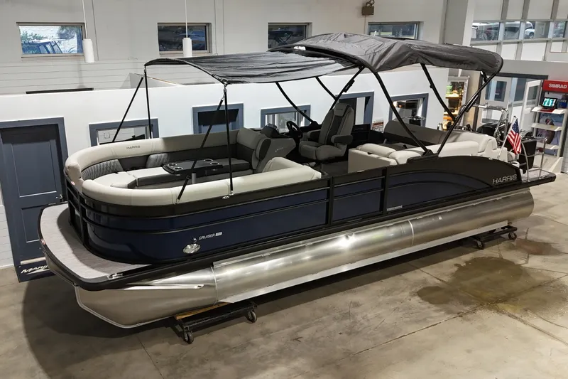 Slide: The Image of Harris Cruiser 250 2026 - 2