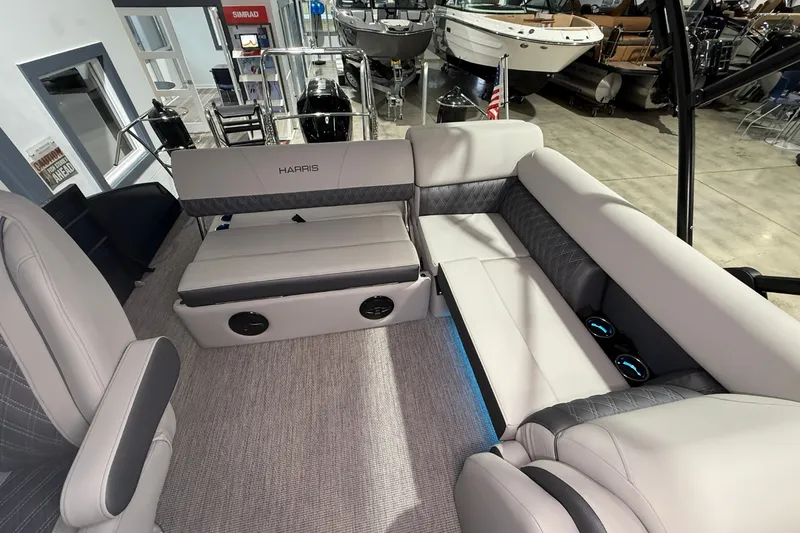 Slide: The Image of Harris Cruiser 250 2026 - 20