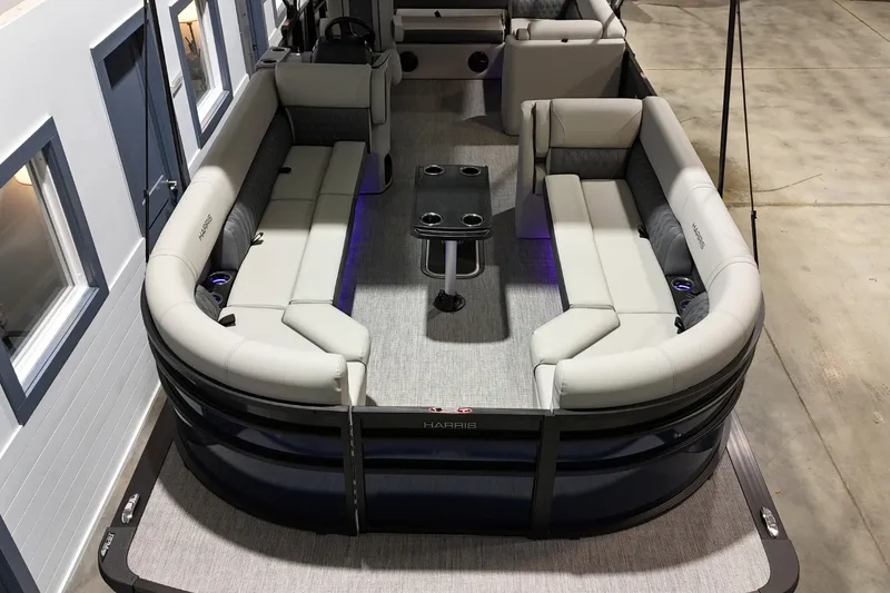 Slide: The Image of Harris Cruiser 250 2026 - 31