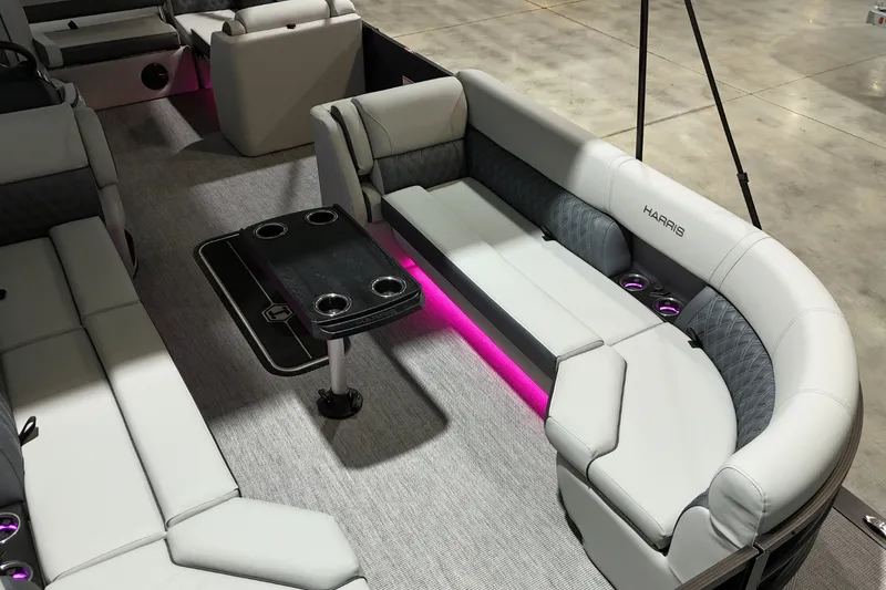 Slide: The Image of Harris Cruiser 250 2026 - 34