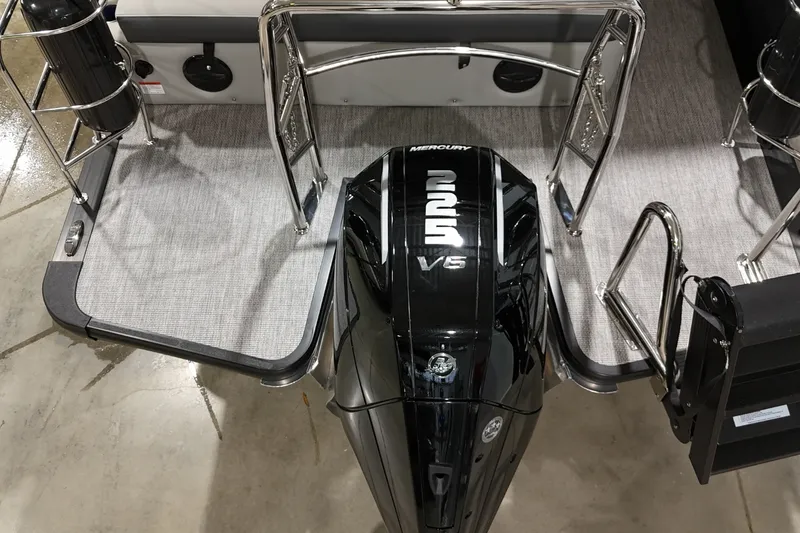 Slide: The Image of Harris Cruiser 250 2026 - 7