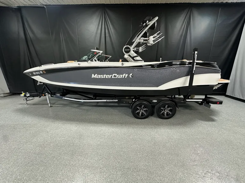 The Image of Mastercraft X24 2021 - 0