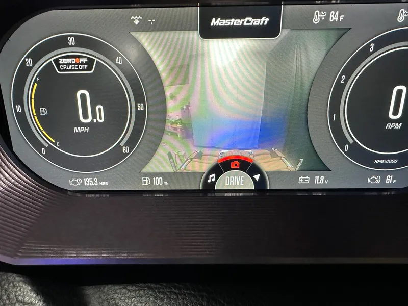 Slide: The Image of Mastercraft X24 2021 - 37