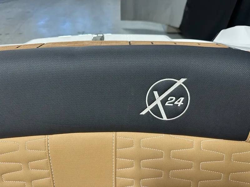 Slide: The Image of Mastercraft X24 2021 - 48