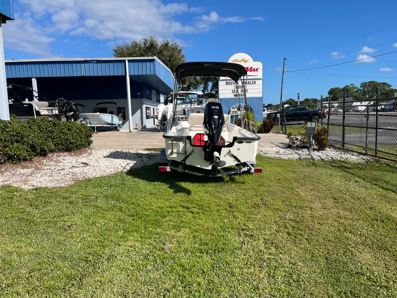 Slide: The Image of Boston Whaler 150 MONTAUK 2023 - 3