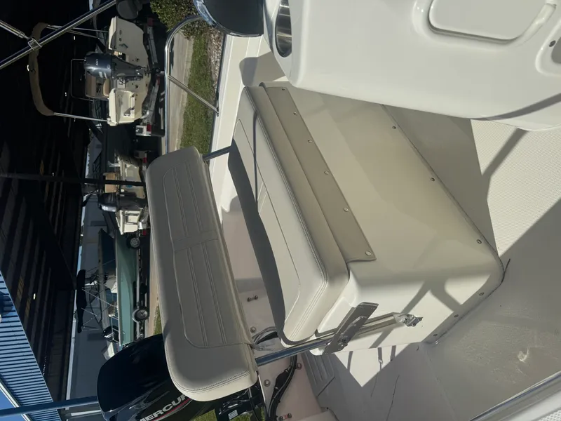 Slide: The Image of Boston Whaler 150 MONTAUK 2023 - 9