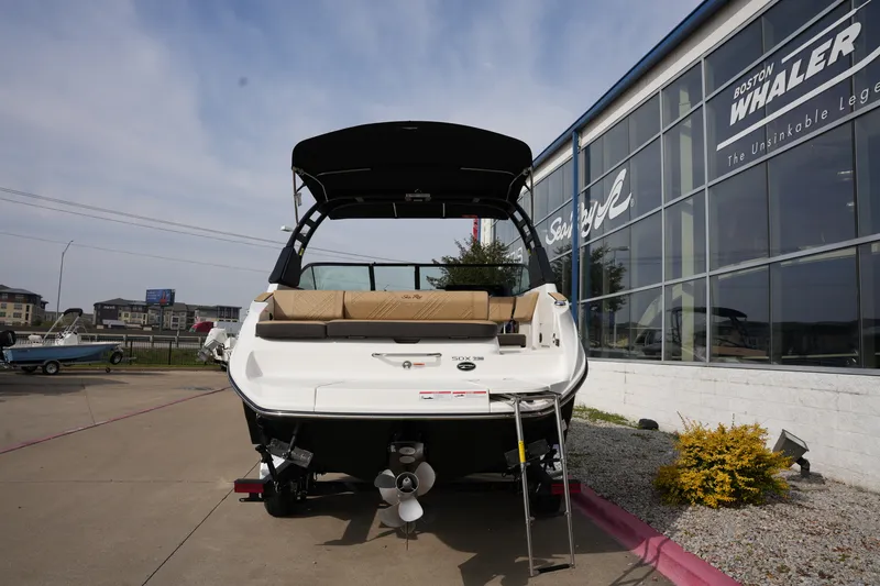 Slide: The Image of Sea Ray SDX 230 2026 - 3