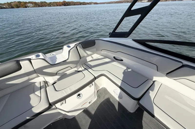 Slide: The Image of Yamaha AR190 2026 - 10