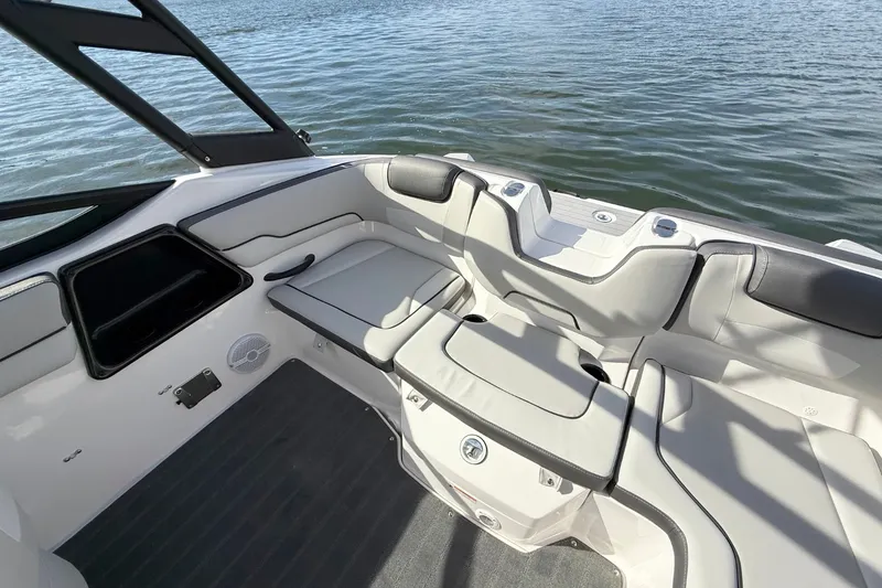 Slide: The Image of Yamaha AR190 2026 - 11