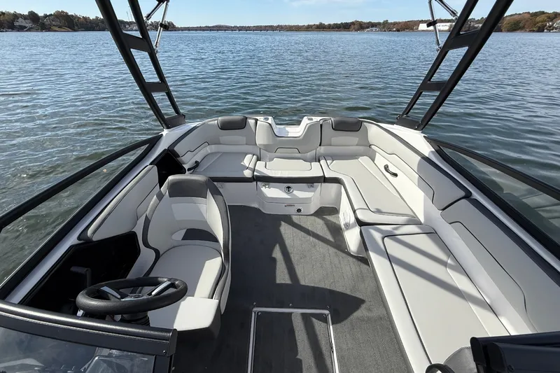 Slide: The Image of Yamaha AR190 2026 - 12