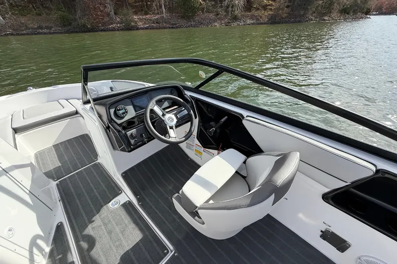 Slide: The Image of Yamaha AR190 2026 - 17