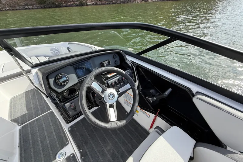 Slide: The Image of Yamaha AR190 2026 - 20