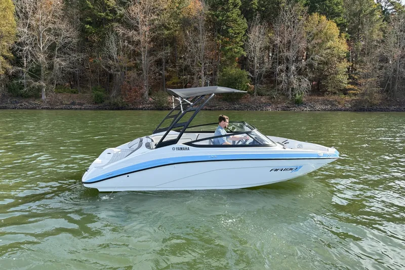 Slide: The Image of Yamaha AR190 2026 - 3