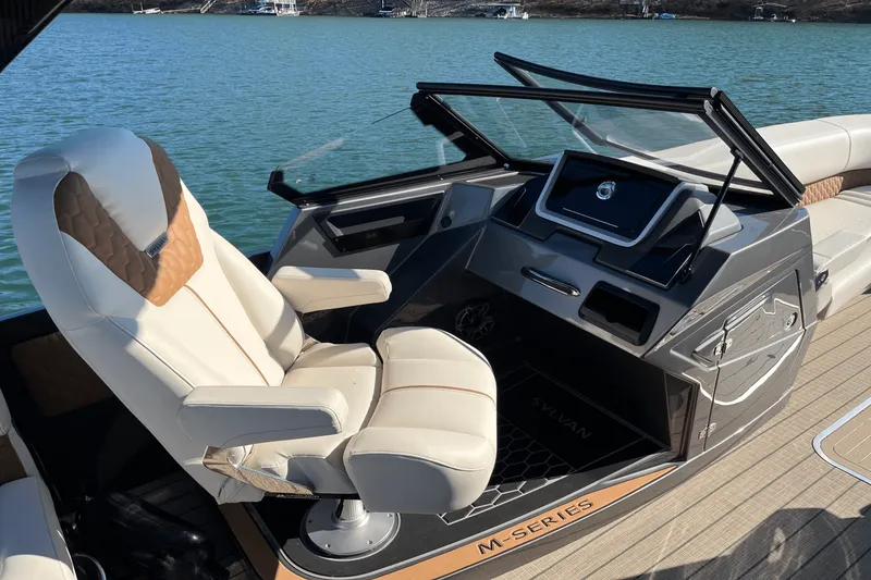 Slide: The Image of Sylvan M5 2025 - 15