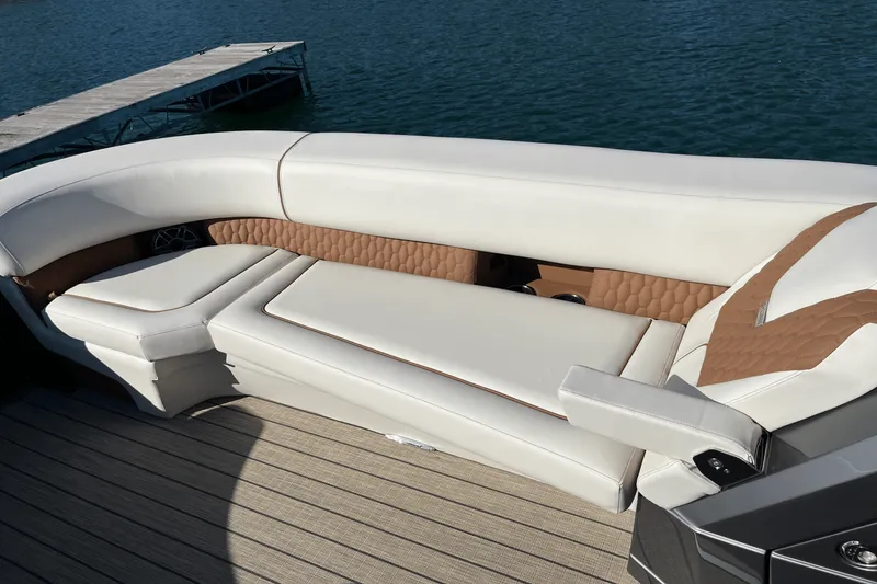 Slide: The Image of Sylvan M5 2025 - 9