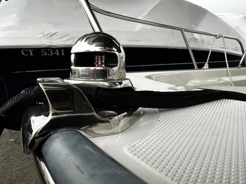 Slide: The Image of Boston Whaler 170 MONTAUK 2024 - 3