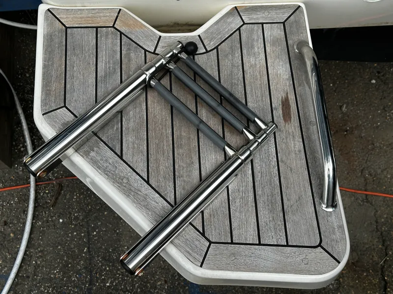 Slide: The Image of Boston Whaler 170 MONTAUK 2024 - 5