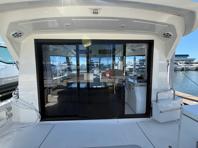 Slide: The Image of Aquila 36 2021 - 30