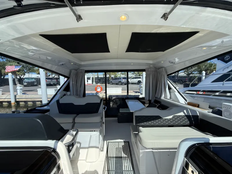 Slide: The Image of Aquila 36 2021 - 62