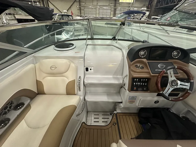 Slide: The Image of Crownline Boats 264 CR 2021 - 8