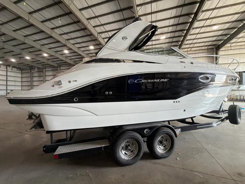 The Image of Crownline Boats 264 CR 2021 - 0