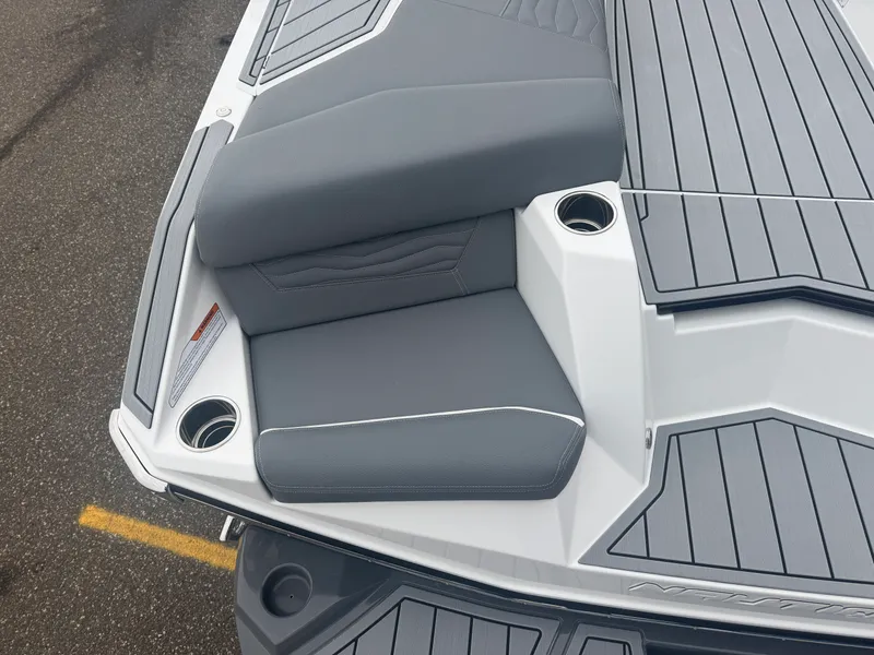 Slide: The Image of Nautique Super Air Nautique G23 2026 - 13