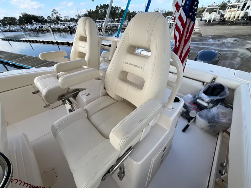 Slide: The Image of Grady-White CANYON 306 2021 - 23