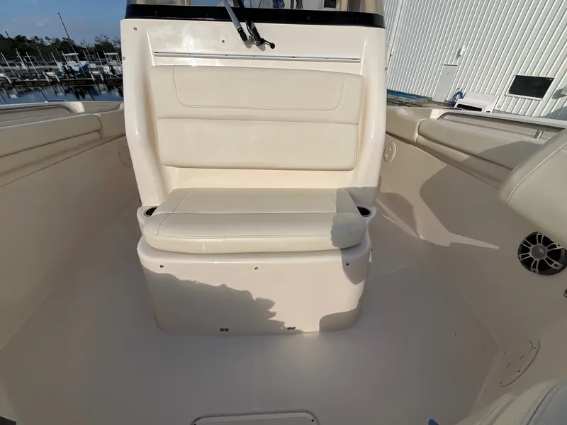 Slide: The Image of Grady-White CANYON 306 2021 - 30