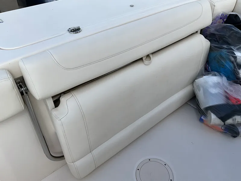 Slide: The Image of Grady-White CANYON 306 2021 - 36