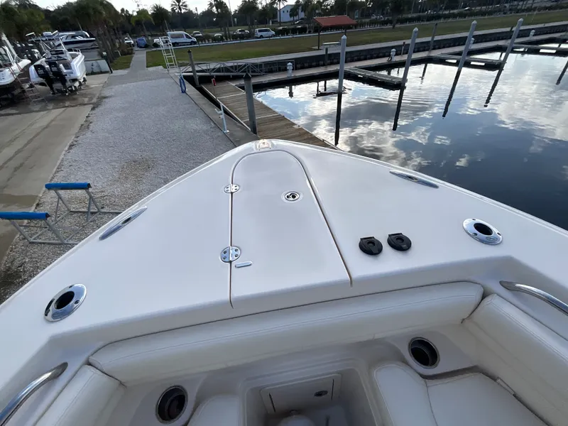 Slide: The Image of Grady-White CANYON 306 2021 - 43