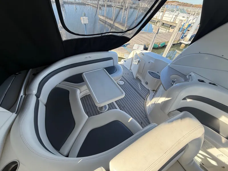 Slide: The Image of Sea Ray 320 Sundancer 2003 - 10