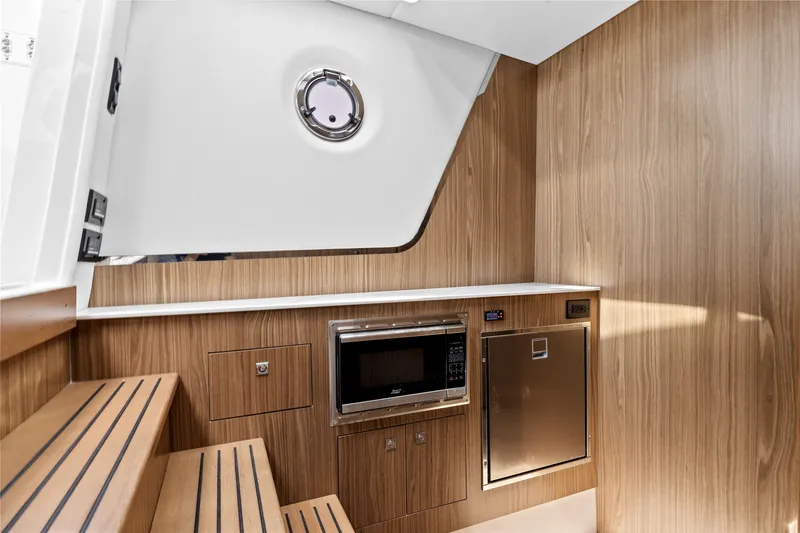 Slide: The Image of Cruisers 50GLS OB 2026 - 23