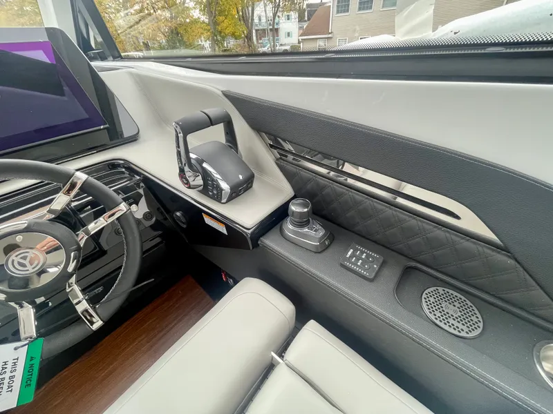 Slide: The Image of Cruisers Yachts 50 GLS Outboard 2026 - 20