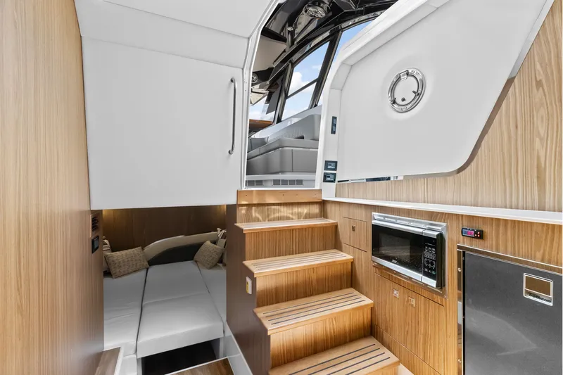 Slide: The Image of Cruisers Yachts 50 GLS Outboard 2026 - 24