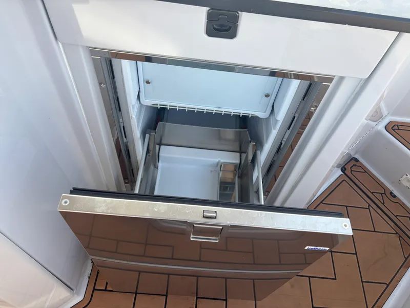 Slide: The Image of Aviara AV32 I/O 2020 - 13