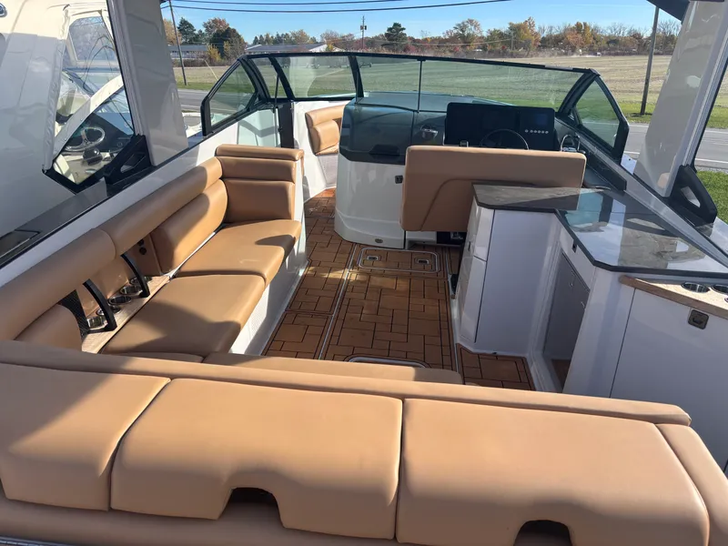 Slide: The Image of Aviara AV32 I/O 2020 - 16