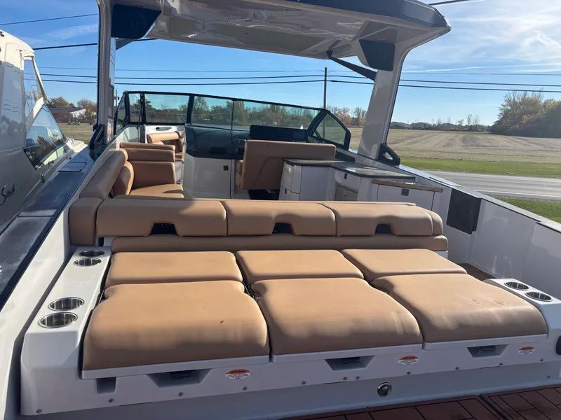 Slide: The Image of Aviara AV32 I/O 2020 - 19