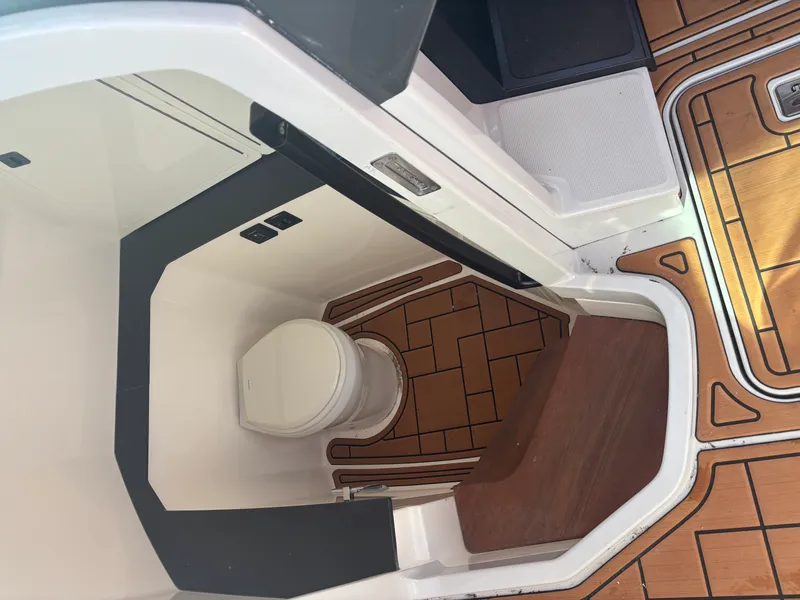 Slide: The Image of Aviara AV32 I/O 2020 - 6