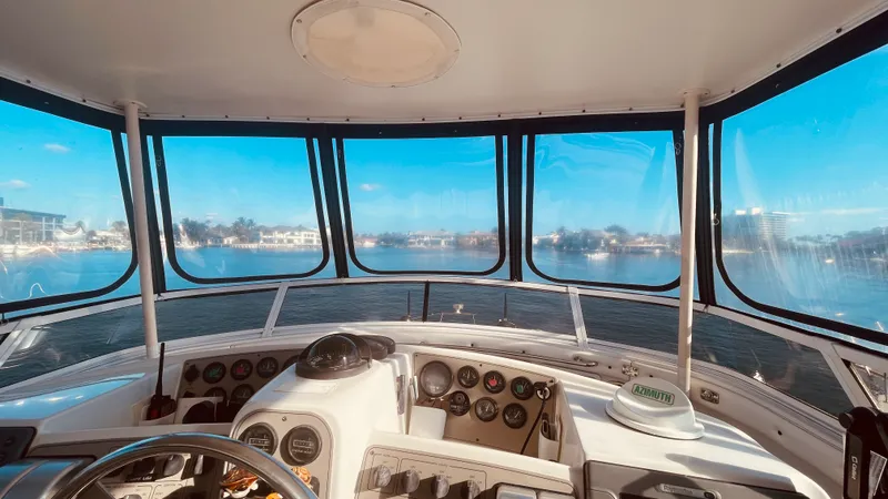 Slide: The Image of Carver Yachts 500 COCKPIT MY 1997 - 50