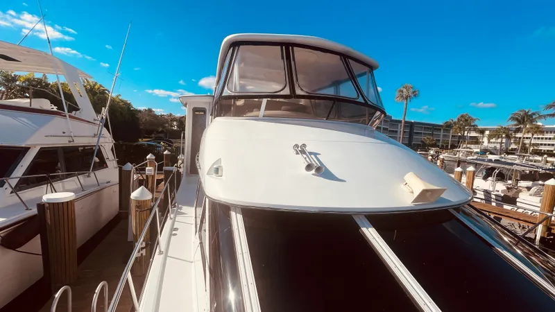 Slide: The Image of Carver Yachts 500 COCKPIT MY 1997 - 64