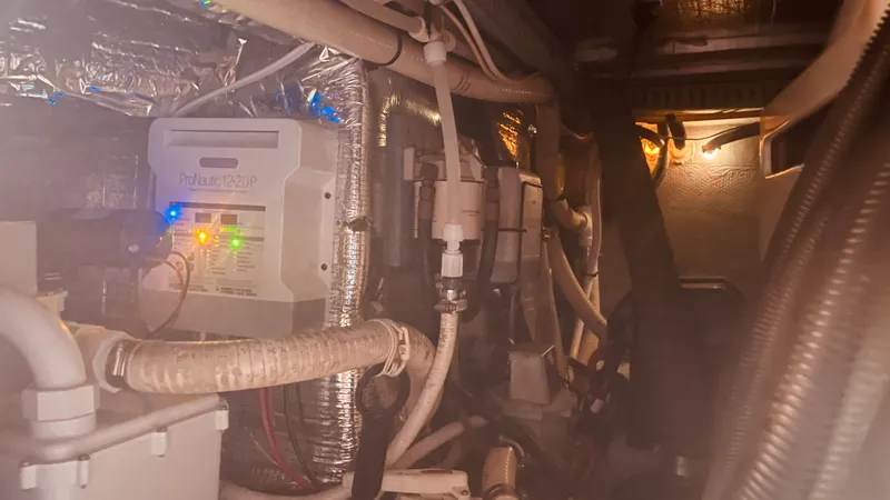 Slide: The Image of Carver Yachts 500 COCKPIT MY 1997 - 67