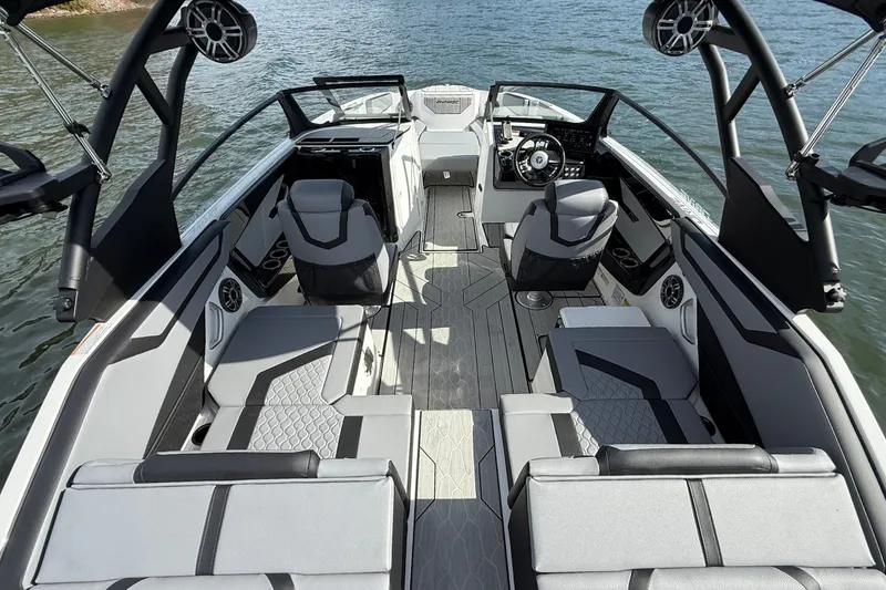 Slide: The Image of Yamaha 222XD 2026 - 11