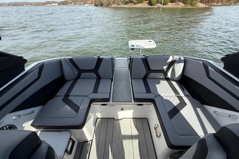 Slide: The Image of Yamaha 222XD 2026 - 12