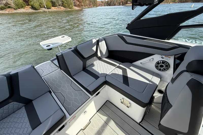 Slide: The Image of Yamaha 222XD 2026 - 13