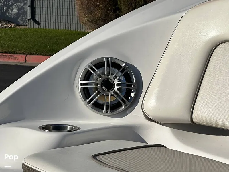 Slide: The Image of Yamaha 242S 2013 - 13444321